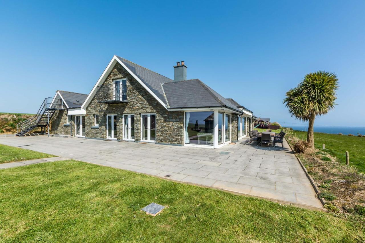 Ocean View,Kinsale, Hosted By Exquisite Holiday Homes, Sleeps 22 Exterior photo
